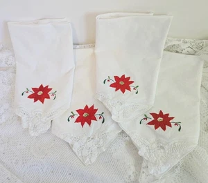 4 Vintage Weihnachten Weihnachtsstern Urlaub Cocktail Servietten bestickt Ecken - Bild 1 von 5