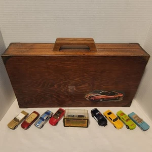 Vintage Handmade Wood Diecast Car Case Ford Mustang Themed With Mustangs - Picture 1 of 24