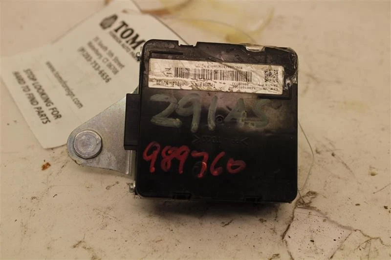 MÓDULO DE CONTROL ONSTAR ORDENADOR Pontiac Vibe 2009 09 2010 10 86714YV020 989760 Foto 1 de 3