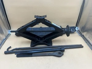 2007-2018 Chevy Express Van 2500 3500 Spare Tire Emergency Jack and Tool Kit OEM - Picture 1 of 6