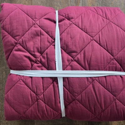 Edredón de algodón Pottery Barn Teen Finley borgoña doble/XL doble dormitorio cama universitaria Foto 1 de 4