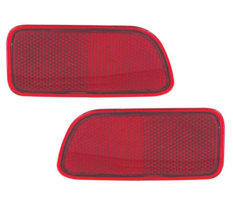 Rear Driver & Passenger Bumper Reflector Set Fits 02-09 Chevrolet Trailblazer - Image 1 of 1