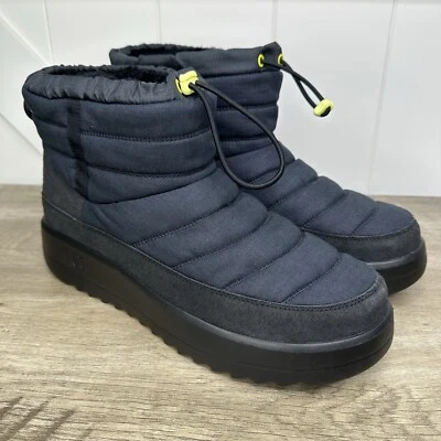 ¡Nuevo! UGG TALLA 15 Maxxer Mini Botas de Invierno Azul Marino/Negro Piel de Oveja Forradas al Tobillo Foto 1 de 4
