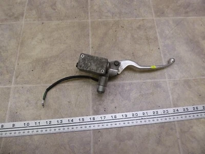 Kymco People 50 S891-1 2005) cilindro maestro de freno delantero Foto 1 de 4