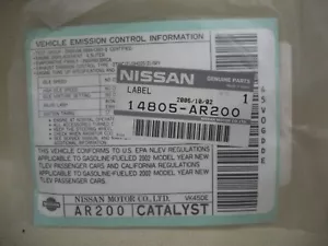 ETIQUETA EMISIÓN INFINITI Q45 02 03 NUEVO OEM - Imagen 1 de 1