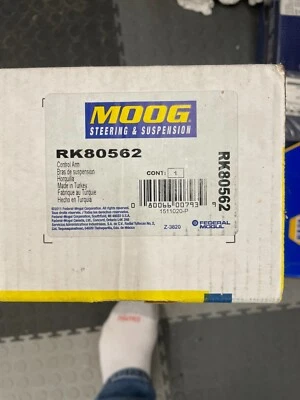 Conjunto de brazo de control de suspensión y rótula Moog RK80562 para VW Passat Audi A4 Foto 1 de 2
