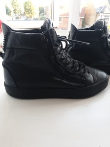 giuseppe zanotti clearance