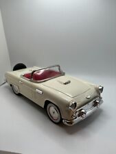 Luxe Car, 1:18 1956 Tin Ford Thunderbird