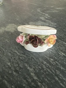Royal Albert Old Country Roses Flower Chest Trinket - Filled with Roses. VINTAGE - Picture 1 of 9
