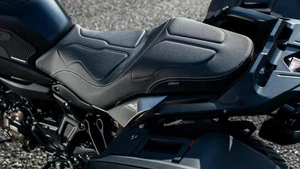 Yamaha Tracer 7 2021-2024 Touring Comfort Seat Saddle Bench B4TF47C01000 Genuine - Picture 1 of 4