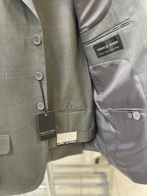 Traje Gris Oscuro Chaqueta 2 Piezas 4 Botones 38S 32W Clásico Formal Negocios. Foto 1 de 4