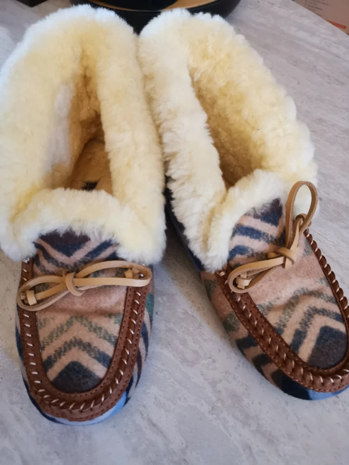 ugg botas mujer talla 6 nuevas Foto 1 de 4