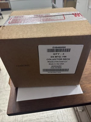 MTG Magic: The Gathering FINAL FANTASY COMMANDER 4 DECK Sealed Case - Image 1 of 4