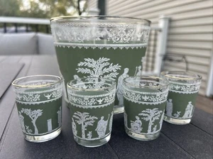 (4) Vintage Jeanette Wedgwood Grecian Green Hellenic Shot Glasses & Ice Bucket - Picture 1 of 11