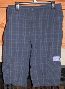 12 NWOT Women's Life Is Good Blue Journey Cargo Shorts - Picture 1 of 7