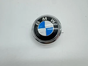 BMW 1 Series Sedan - Rear Trunk Handle 51.24 7200938-01 - Picture 1 of 4