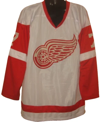 Ted Lindsay Signed Autograph Custom Jersey JSA Certified XL Detroit Red Wings - Image 1 of 4