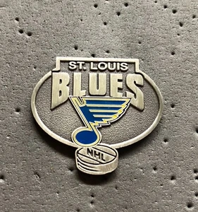 St. Louis Blues Antique NHL Hockey Pin - Foto 1 di 1