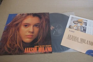 ALYSSA MILANO LOOK IN MY HEART 1990 KOREA LP 12" PONY CANYON R-1002 - Picture 1 of 2