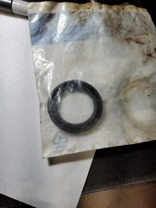 Volvo Penta Marine Engines part 18-2041 897426 Prop Shaft Oil Seal Ring - Picture 1 of 2