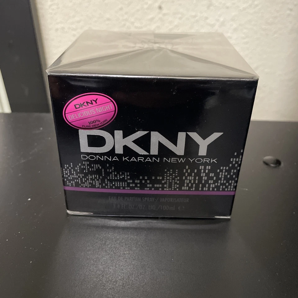 BE DELICIOSO NIGHT BY DKNY/Donna Karan EDP 3,4 FL OZ/100 ML, NUEVO EN CAJA, SELLADO, HALLAZGO RARO Foto 1 de 4