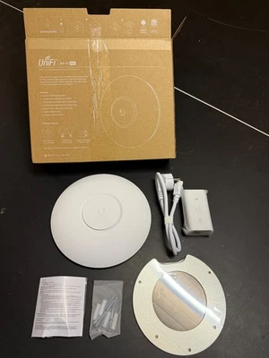 Ubiquiti Networks UniFi UAP AC Pro Wireless Access Point PoE 802.3af - Bild 1 von 3