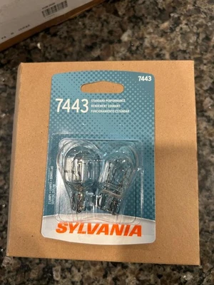 Sylvania Basic 7443 21/5,9 W Dos Bombillas Freno Parada Trasera Estacionamiento Larga Vida Nuevo Foto 1 de 4