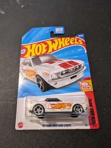 hot wheels 2025 67 ford mustang coupe #121/250 weiß neu hw damals und heute - Bild 1 von 6