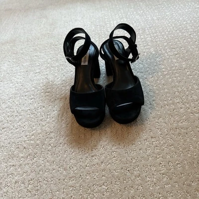 Sandalias Steve Madden Tacón Bloque Negro Gamuza Correa al Tobillo Punta Abierta Talla 7.5 Foto 1 de 4