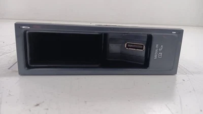 Volkswagen Golf MULTIMEDIA MODULE 5N0035344B 2011 2012 2013 2014 - Image 1 of 4