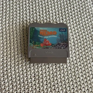 VTech - VSmile Game Cartridge - Finding Nemo - Nemo's Ocean Discoveries - Picture 1 of 2
