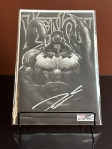 Venom #30 Tyler Kirkham Black & White Exclusive Virgin Variant ⭐️ Signed W/ COA - Picture 1 of 7