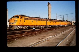 Tobogán de ferrocarril - Union Pacific #953 locomotora tren patio de colección arriba - Imagen 1 de 1