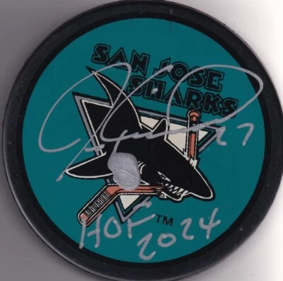 BECKETT JEREMY ROENICK "HOF 2024" SIGNED SAN JOSE SHARKS HOCKEY PUCK 1W803971 - Image 1 of 3