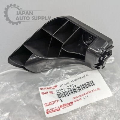 OEM NEW GENUINE TOYOTA 08-22 SEQUOIA RIGHT REAR BUMPER END RETAINER 52587-0C010 - Image 1 of 4