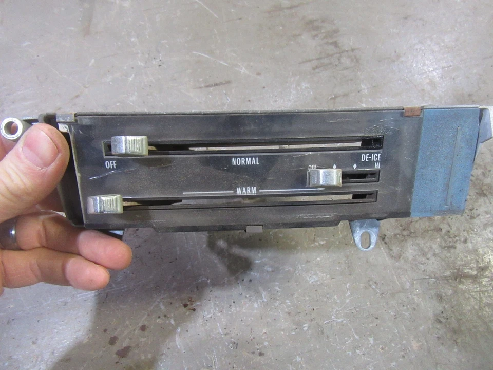 Pontiac Lemans Tempest 1970 1971 sin aire acondicionado calefacción palanca de control panel tablero piezas Foto 1 de 3