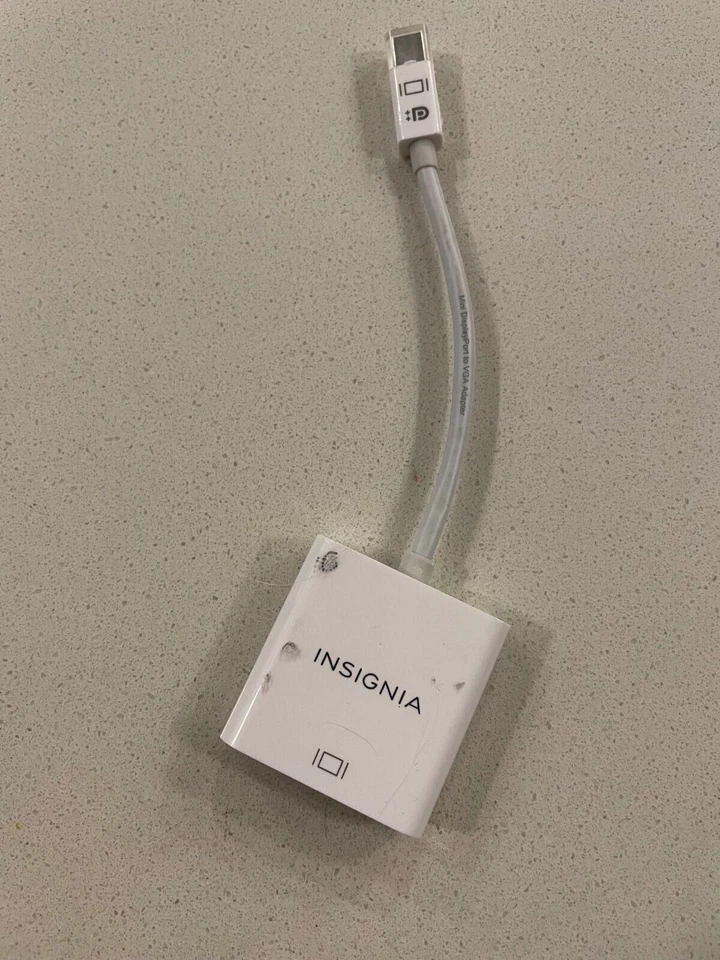 Insignia Mini DisplayPort to VGA Adapter For Macbook and Mac - Image 1 of 1