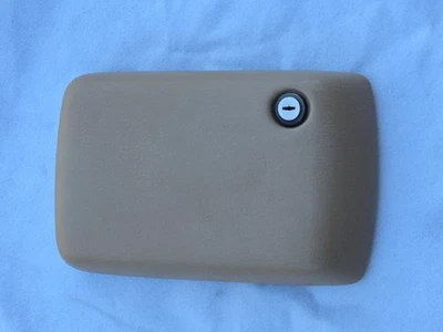 1997-2000 JEEP WRANGLER TJ OEM  TAN/CARMEL CONSOLE LID  - Image 1 of 4