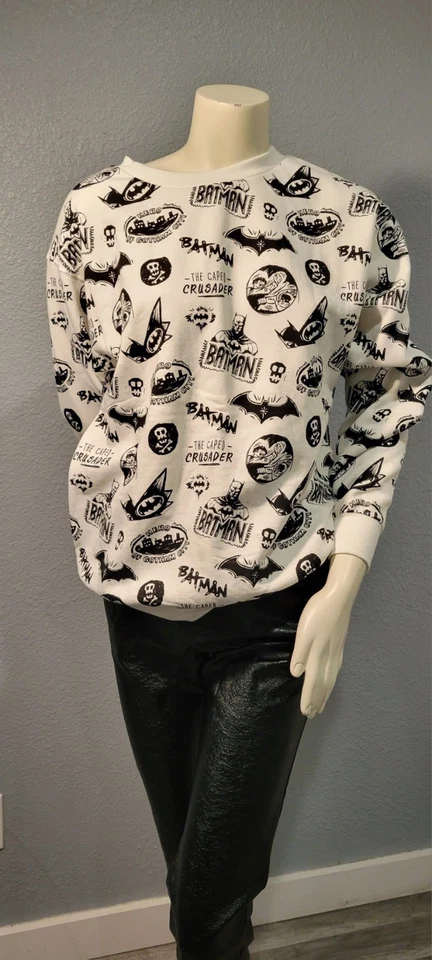 Batman Nuevo Suéter Cuello Redondo Manga Larga Blanco Y Negro Cuello Redondo Mujeres S Nuevo con Etiquetas Foto 1 de 4