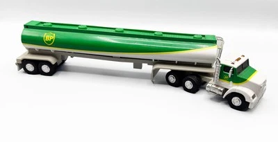Camión cisterna BP Gas & Oil Company edición 1993 vintage, semirremolque de 18 ruedas Foto 1 de 4