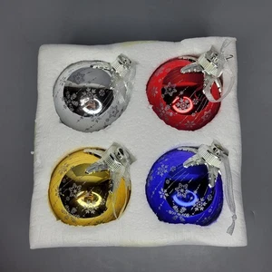 Set of 4 Illuminated Snowflake Glass Ornaments by Valerie Hill Home Christmas - Picture 1 of 6