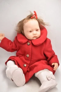 Muñeca bebé renacida vintage - cuerpo de tela de 48 cm y extremidades de vinilo ojos rojos espeluznante embrujada - Imagen 1 de 24