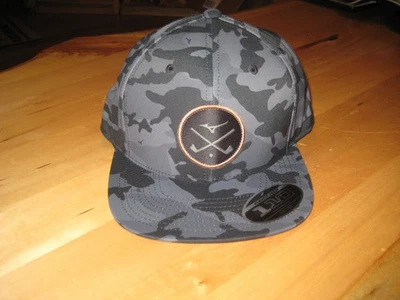 BRAND NEW Mizuno Crossed Clubs Snapback Tour cap Black Camo  hat deal - Image 1 of 4
