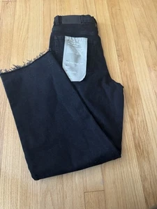 NWT Everlane The Way-High Jean Raw Hem Low Stretch Coal Black Size 25 MSRP $128 - Picture 1 of 4