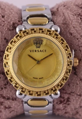 Reloj pulsera Versace de lujo para mujer con esfera dorada de cuarzo correa de acero ''Mantén el buen tiempo'' Foto 1 de 4