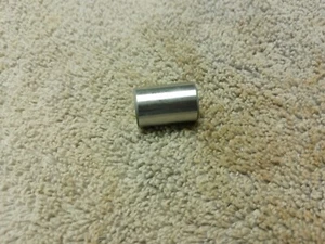 HONDA OEM 52486-HN2-000 REAR SHOCK ABSORBER COLLAR - Picture 1 of 3