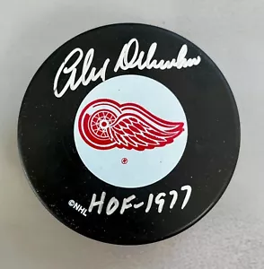 Alex Delvecchio (Detroit Red Wings) signed "HOF 1977" NHL Logo puck - Picture 1 of 2