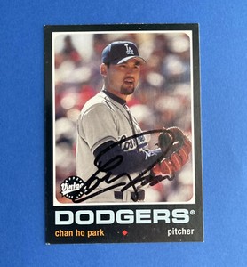 2002 Upper Deck Vintage #183 Chan Ho Park Auto STADIUM Signed On-Card Autograph