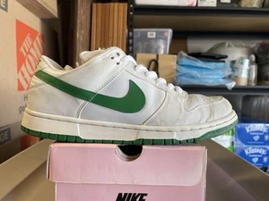 2005 Nike Sb Dunk Low Pro St Patty Classic Green 9.5 304292 133 St Patrick’s Day - Picture 1 of 21