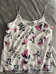Camicia smanicata Vero Moda taglia Med. Crema Con Disegno Floreale - Foto 1 di 4